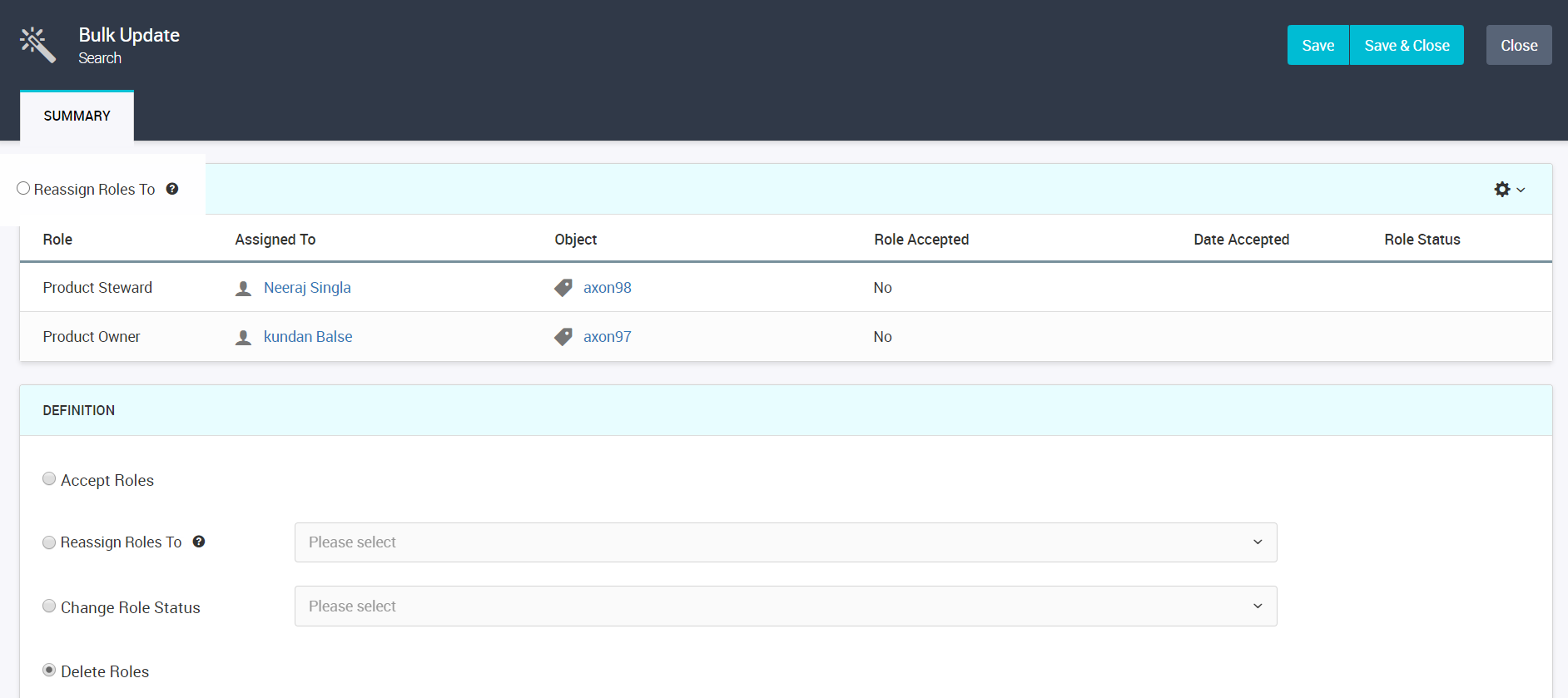 The Bulk Update page lists the roles on which you can perform bulk upload operations, such as Accept Roles and Delete Roles.